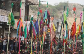 مراسم آئینی مذهبی علم گردانی در میناب
